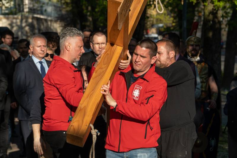 2025_04_12_varosi keresztut_126.jpg